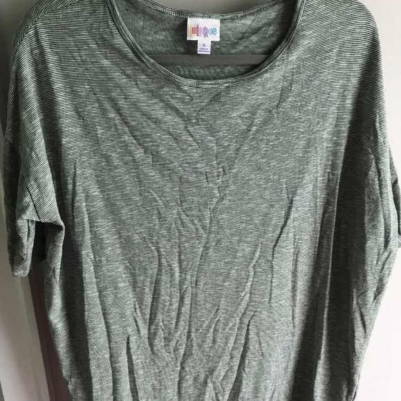 Lularoe Irma tunic - Picture 1 of 4